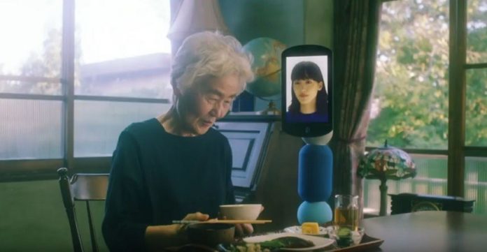 Die Roboter sollen den Japanern das Gefühl geben, überall zu sein, ohne das Haus verlassen zu müssen