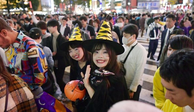 Japan feiert trotz abgesagter Events öffentlich Halloween