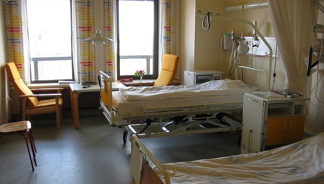 Japans Krankenhäuser solle nur noch Corona-Patienten mit schweren Symptomen aufnehmen