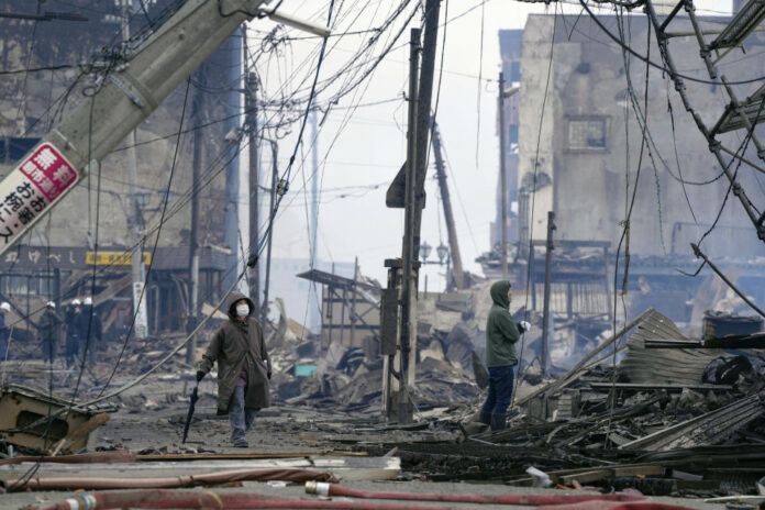 Schweres Erdbeben zum Neujahr, tragischer Flugzeugunfall in Tokyo, die Sache mit Englisch und Hoffnung auf Wirtschaftswachstum