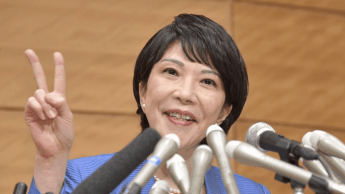 Sanae Takaichi. Bild: Kyodo Folge 384: Sanae Takaichi als Symbolfigur, gefährliche Zug-Fans, KIs im Kampf gegen illegale Manga-Seiten, Anime-Therapie gegen Depressionen, Tofu als Dessert und Hassmarketing in der Politik