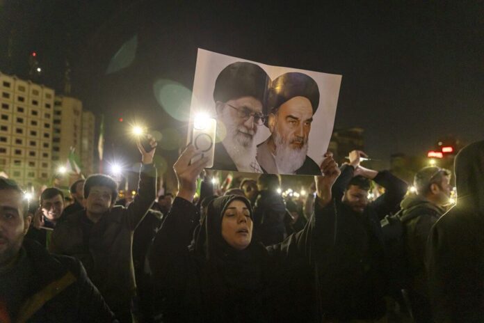 Folge 397: Japan und der Iran-Krieg, Auflösung der Vereinigungskirche, Missverstandener Busstreick, erneute Gewalt im Sumo, Gesundheitsprüfungen, massive Trockenheit, Ausländerkriminalität und gefährliche Fahrweisen